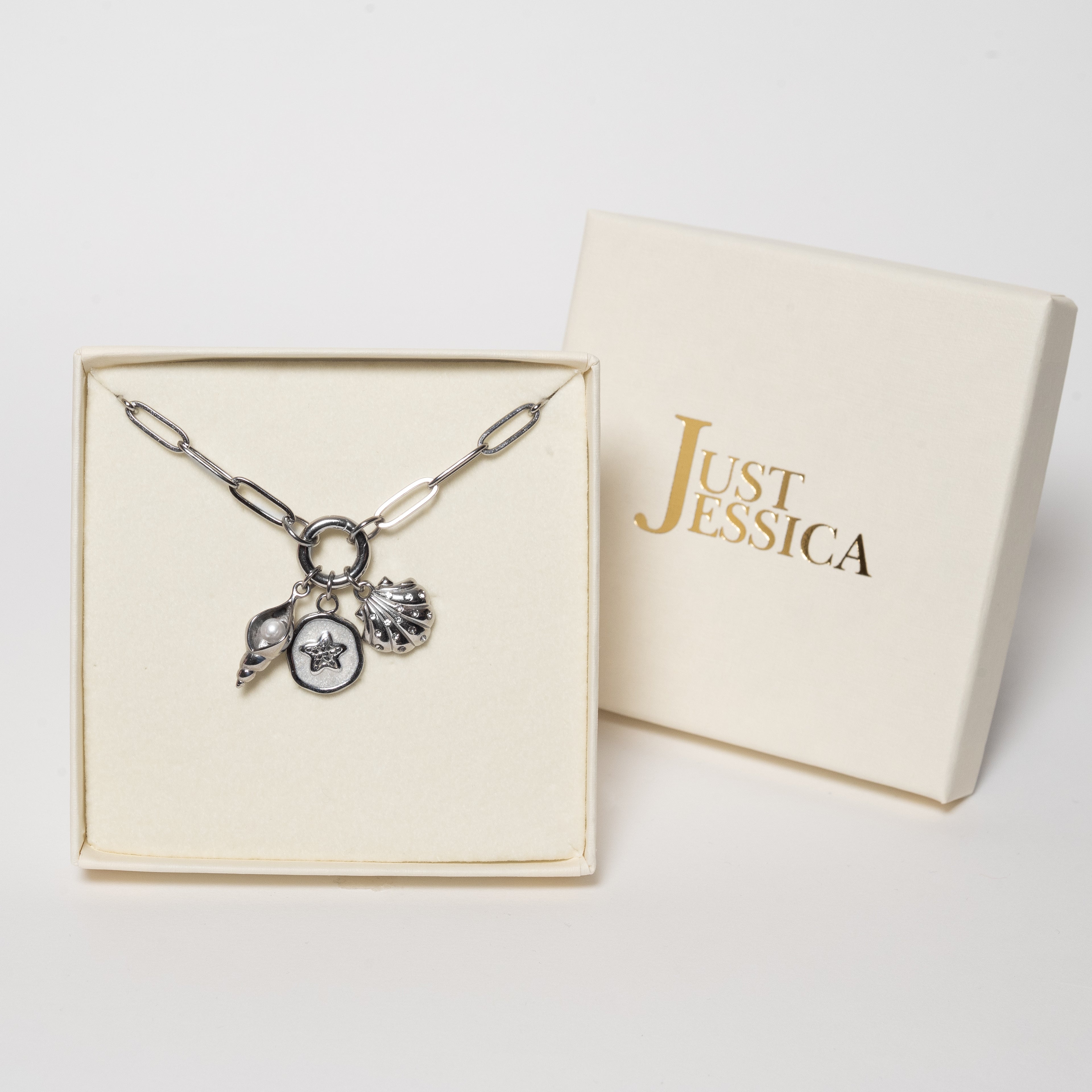 The Silver Bali Necklace